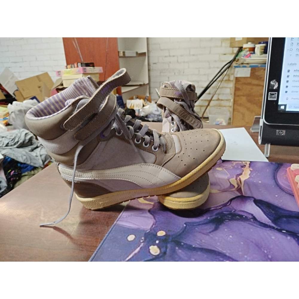 Puma Contact‎ Sky Sneaker Womens Size 6 Gray Suede Leather High Double Strap